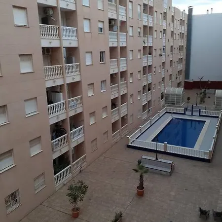 La Loma With Garage Apartment *